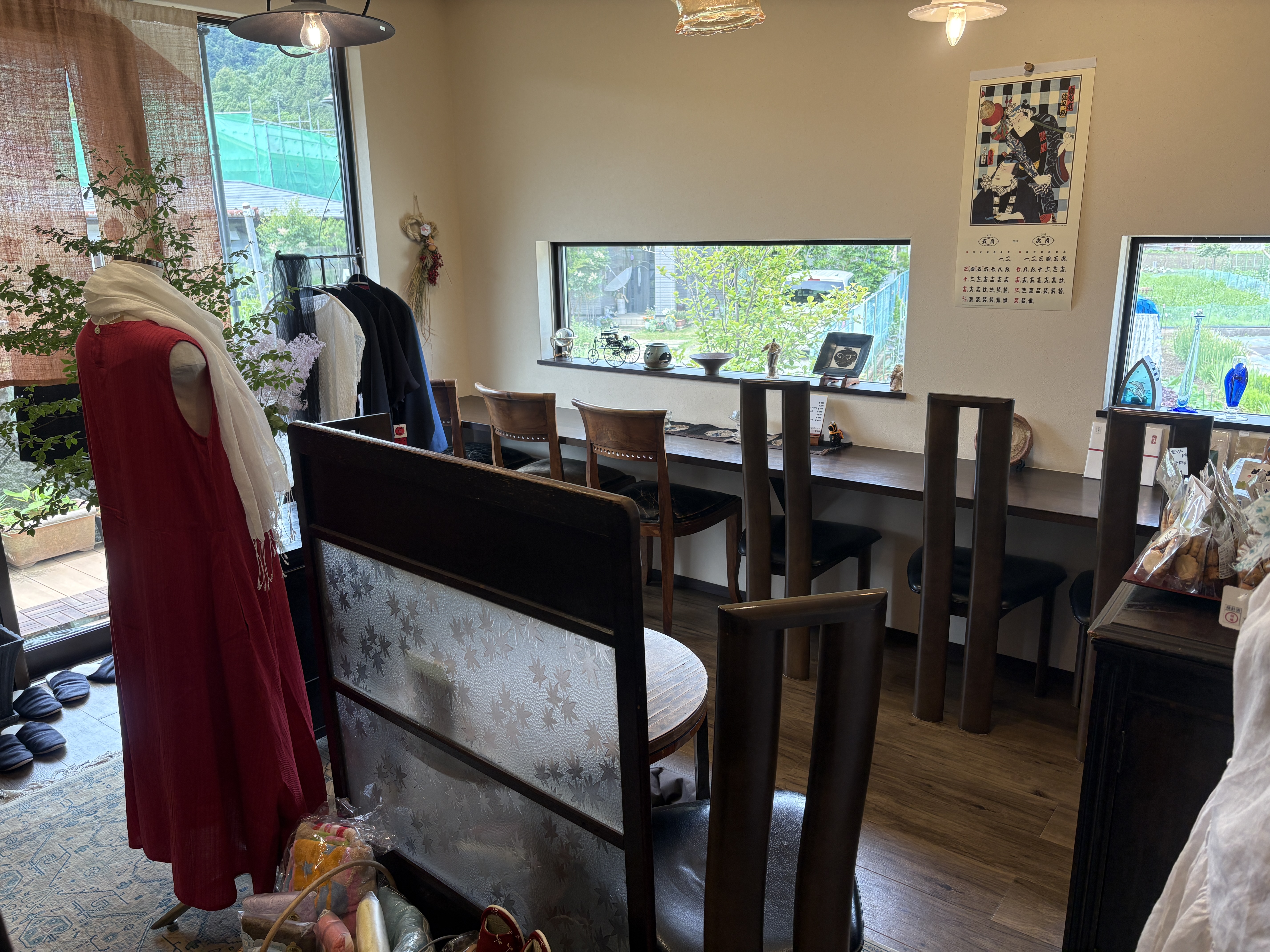 店舗内観写真 3